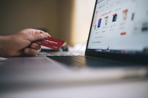 Asiakaskokemuksen johtaminen digitaalisissa kanavissa