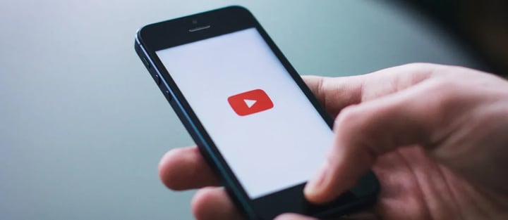 YouTube live – mahdollista tehdä sekä tietokoneella että puhelimella