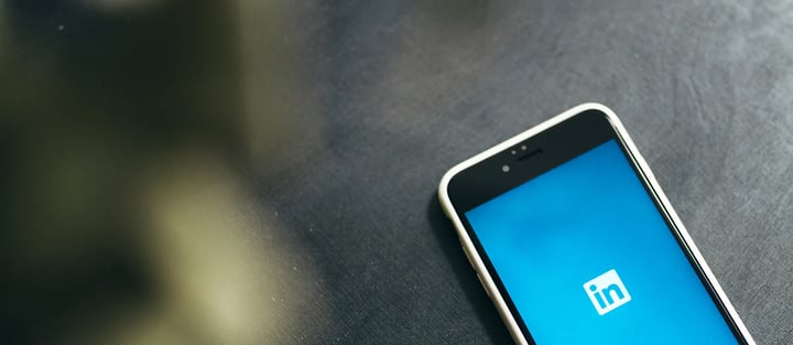 LinkedIn Stories – pikaopas stoorien käyttöön LinkedInissä - Kuulu