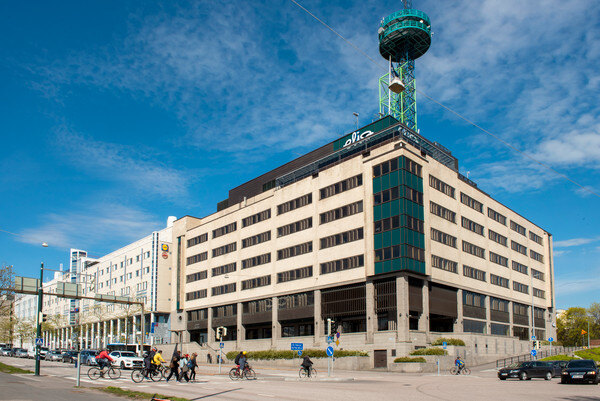 Small_LeaseGreen_Elisan_pääkonttori_02
